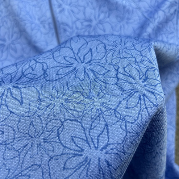 L.L.Bean Shirt M Reg Floral 1/4 Zip Long Sleeve Mock Neck Lightweight Running - Picture 8 of 9